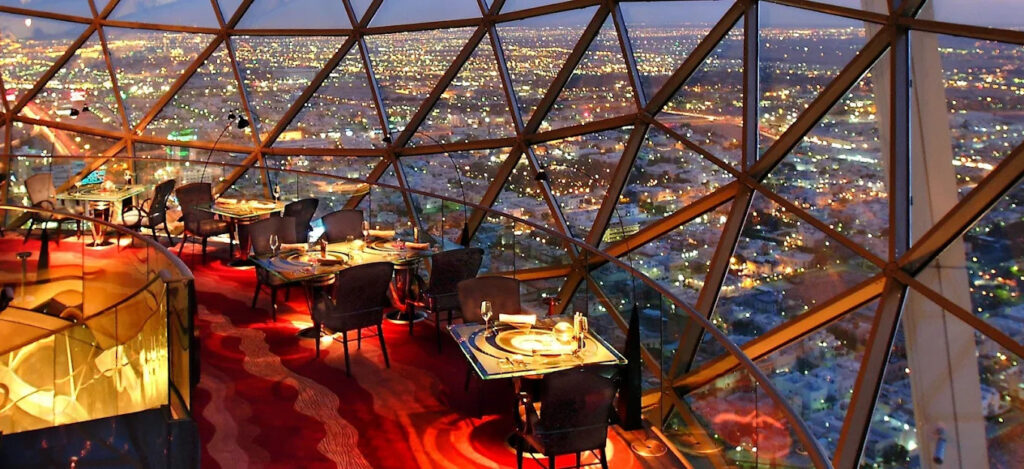 The Globe Luxury restaurant in Riyadh