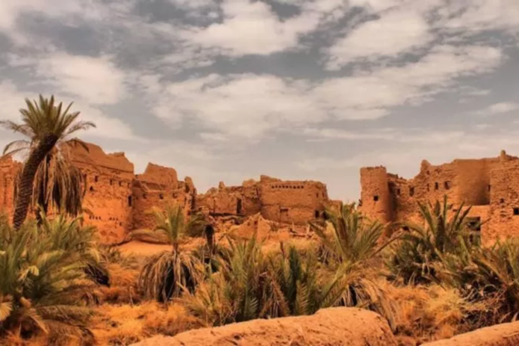 Hiking trail at Al Kharrarah National Park near Riyadh
