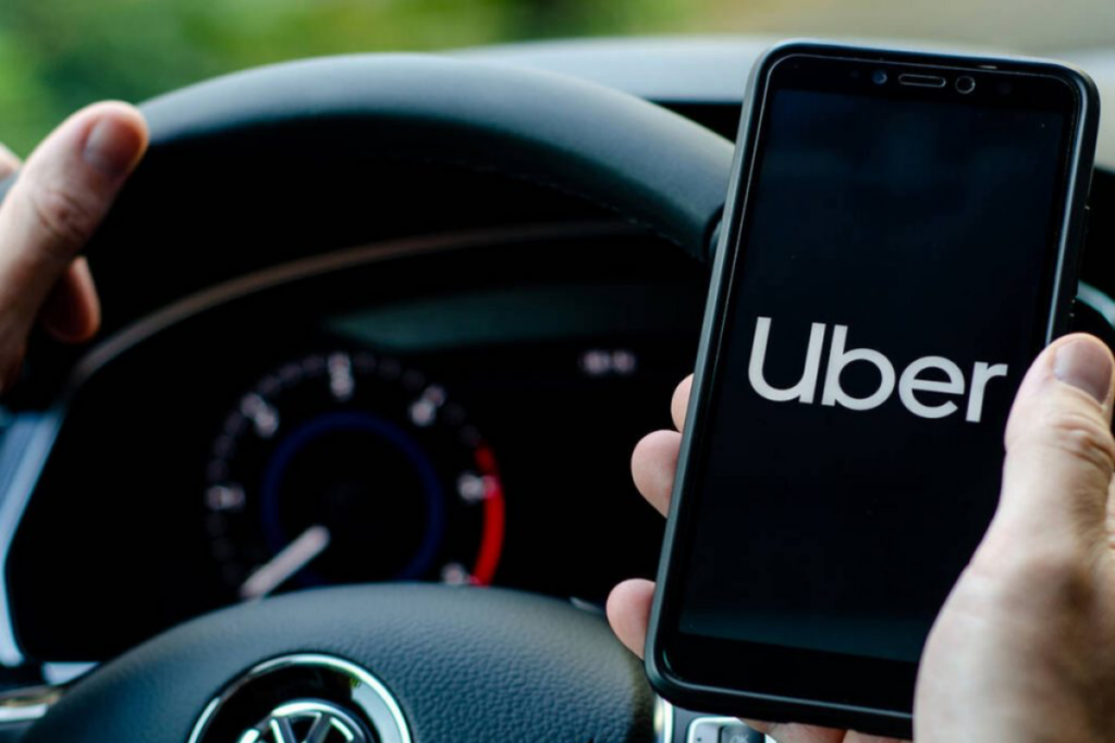 Uber and Careem transportation in Riyadh