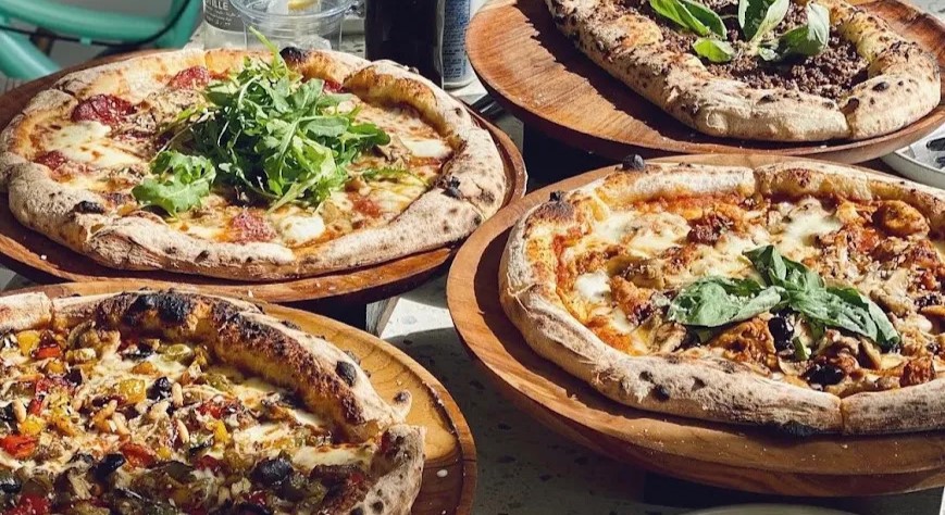 best pizza in Riyadh at Blanca Pizzeria